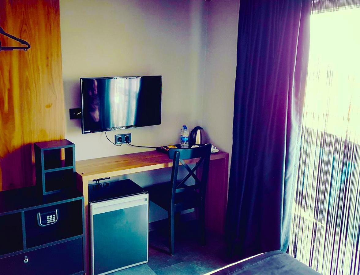 Inn 14 Hostel Ankara Zewnętrze zdjęcie